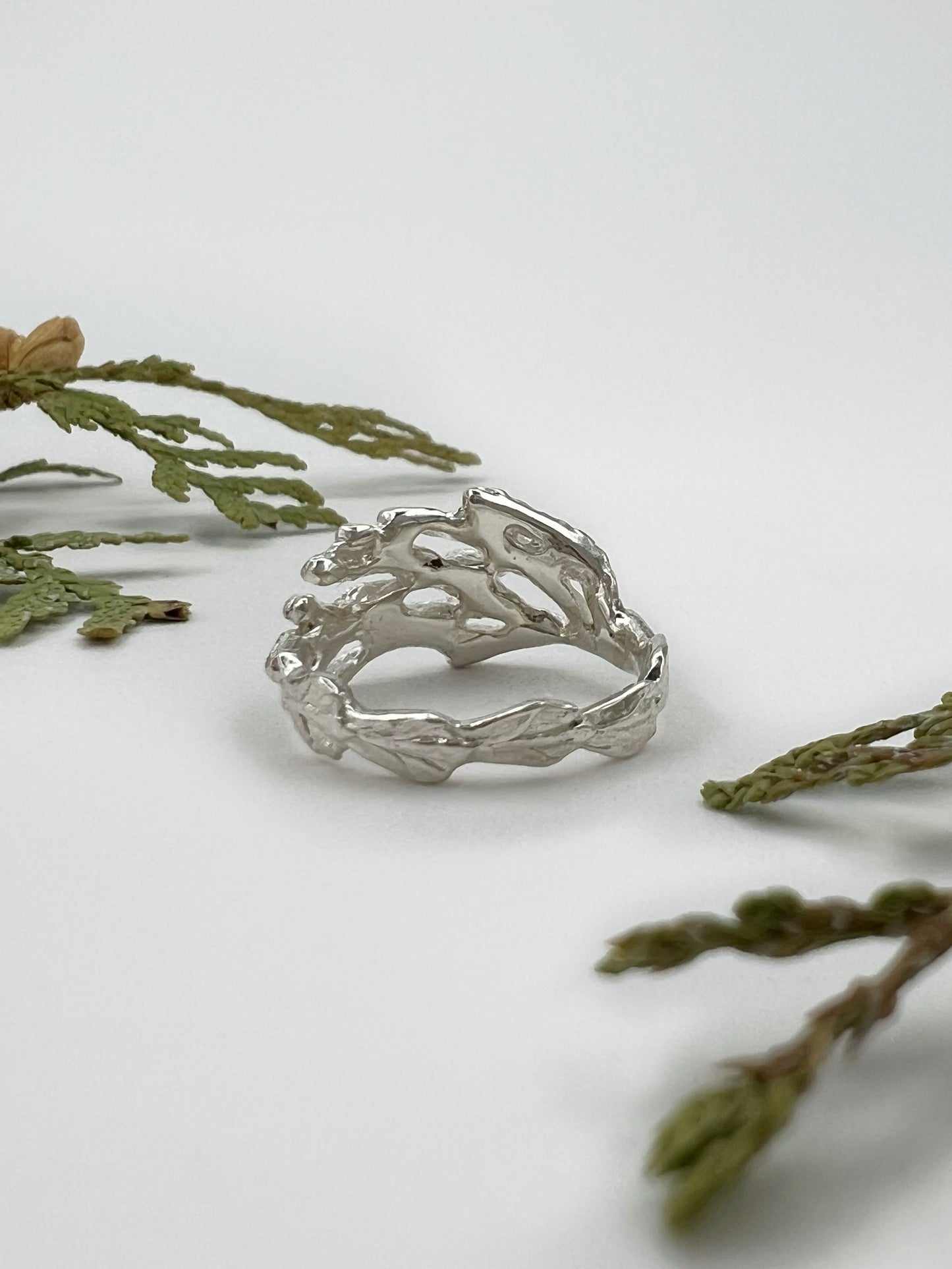 Juniper Sprig Ring