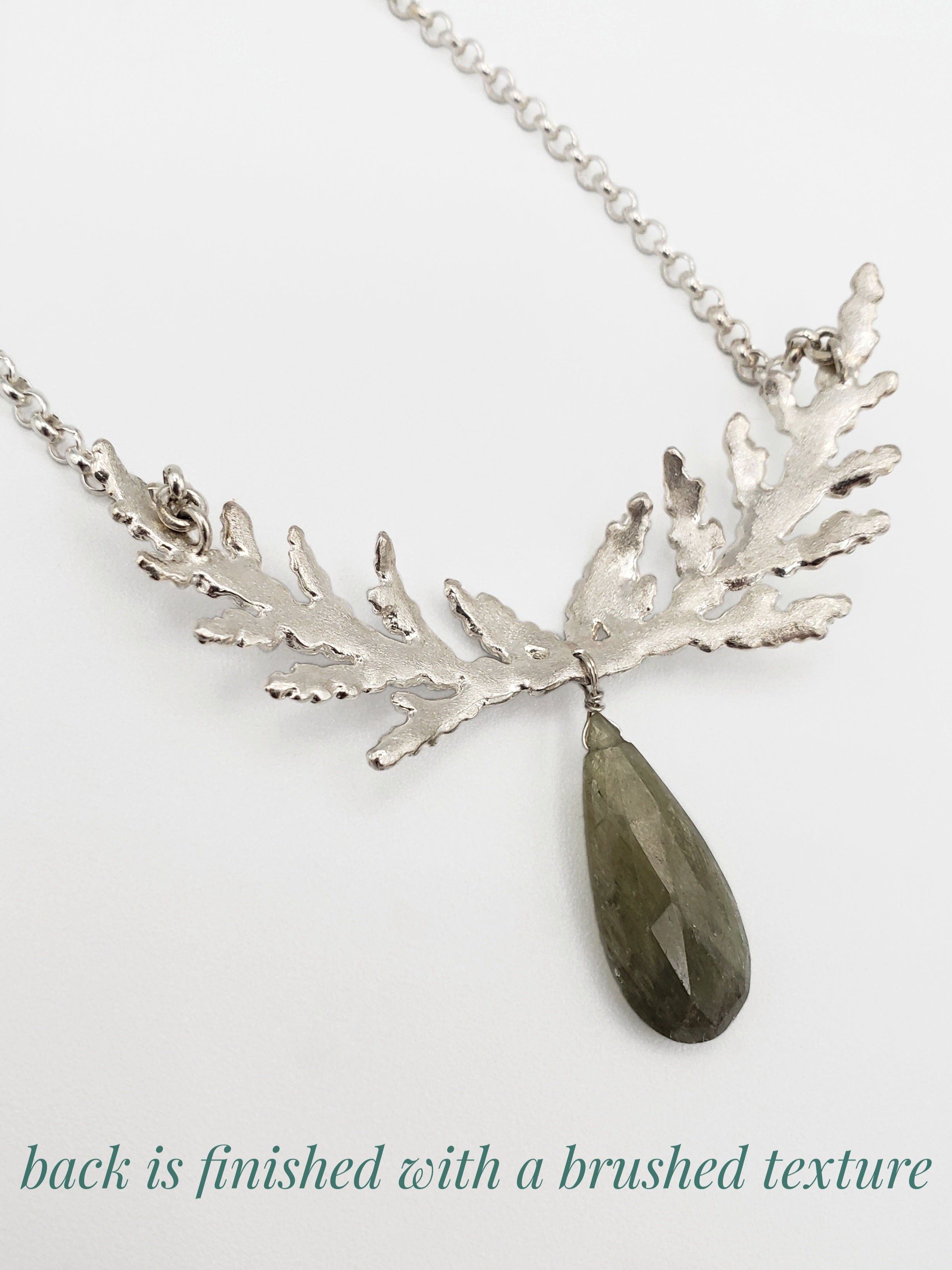 Antler necklace online